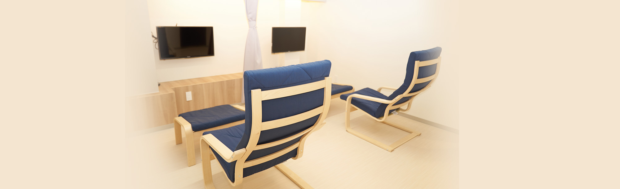 キービジュアル3